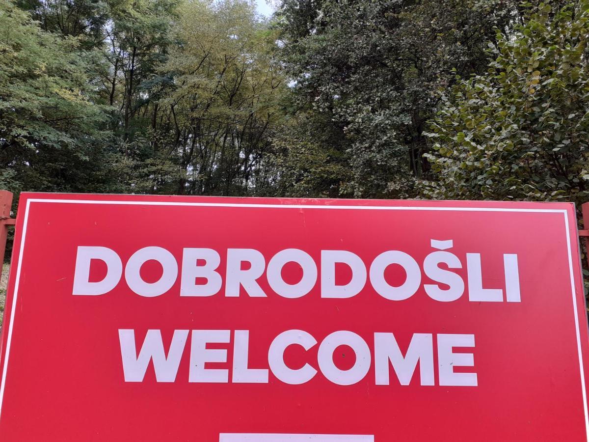 Campingplatz Obiteljski Borovi *